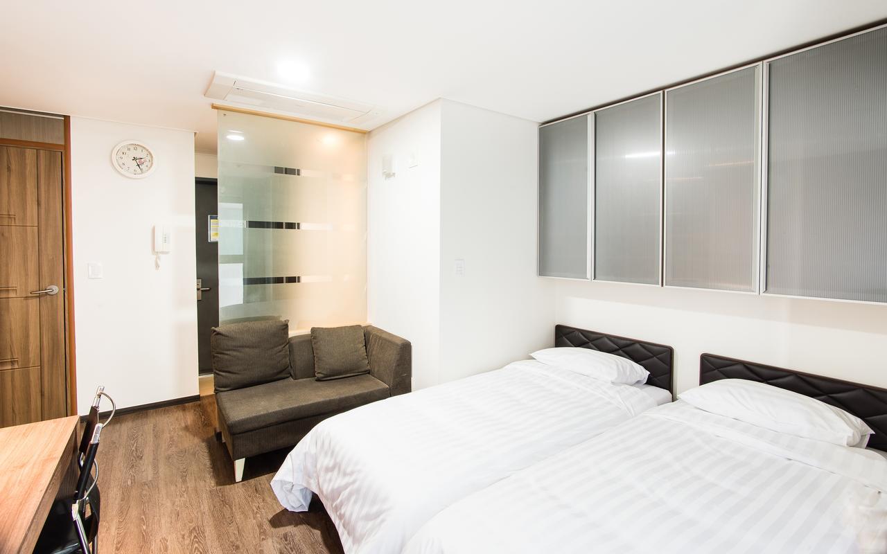 سيول Hotel Arinus Shinchon المظهر الخارجي الصورة