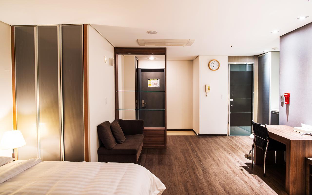 سيول Hotel Arinus Shinchon المظهر الخارجي الصورة