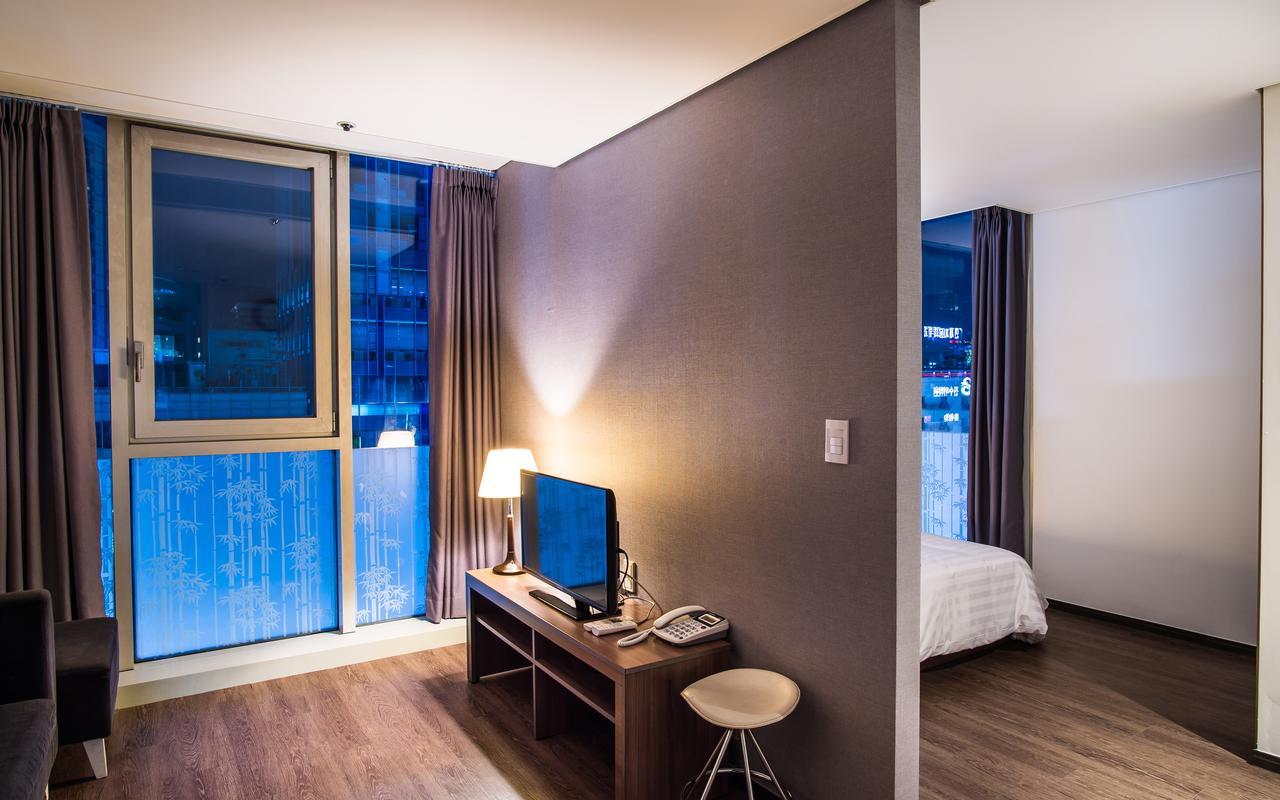 سيول Hotel Arinus Shinchon المظهر الخارجي الصورة