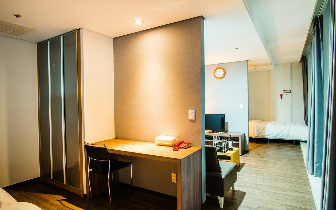 سيول Hotel Arinus Shinchon المظهر الخارجي الصورة