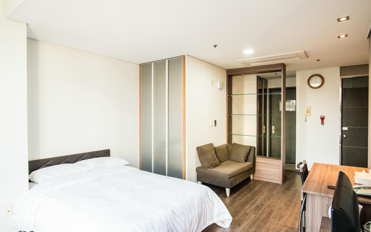 سيول Hotel Arinus Shinchon المظهر الخارجي الصورة